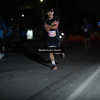 Runner Photo 4506087