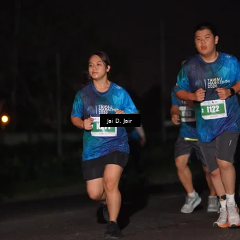 Runner Photo 4506172