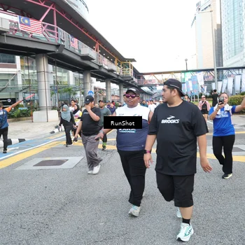 Runner Photo 4506187