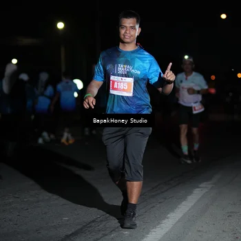 Runner Photo 4506217