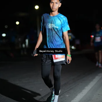 Runner Photo 4506225