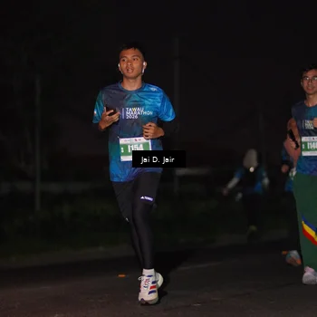 Runner Photo 4506239