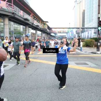 Runner Photo 4506299