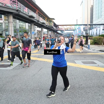 Runner Photo 4506347