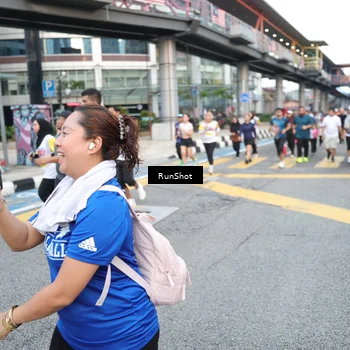 Runner Photo 4506397