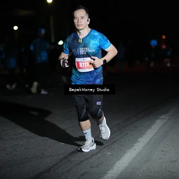 Runner Photo 4506466