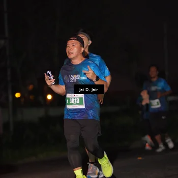 Runner Photo 4506471