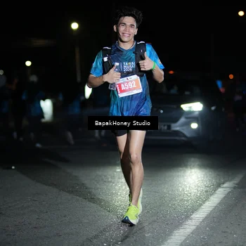 Runner Photo 4506507
