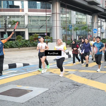 Runner Photo 4506509
