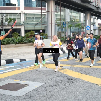 Runner Photo 4506543