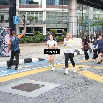 Runner Photo 4506552