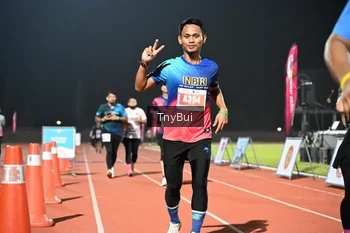 Runner Photo 4506579