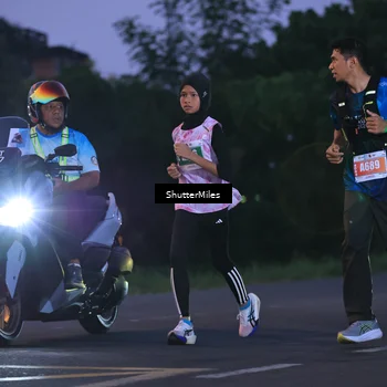 Runner Photo 4506616