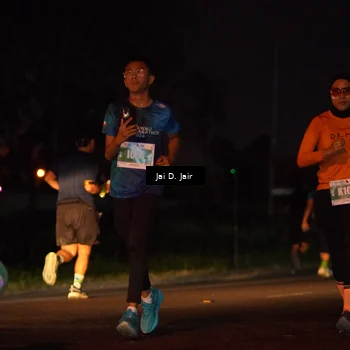 Runner Photo 4506617