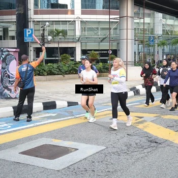 Runner Photo 4506634