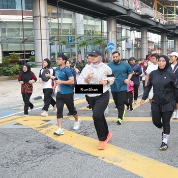 Runner Photo 4506644