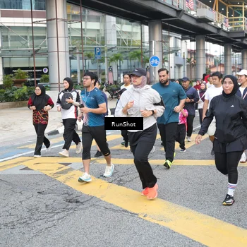 Runner Photo 4506658