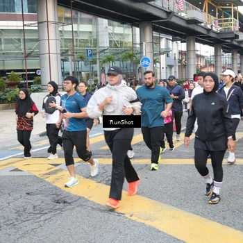 Runner Photo 4506690
