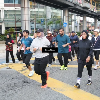Runner Photo 4506697