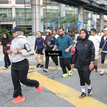 Runner Photo 4506752