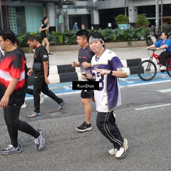 Runner Photo 4506775