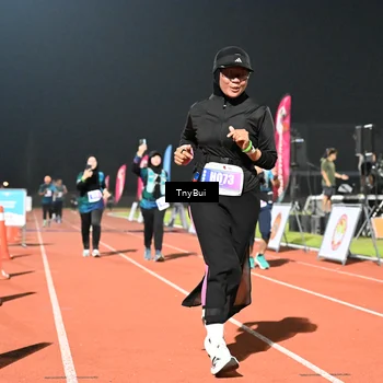 Runner Photo 4506852