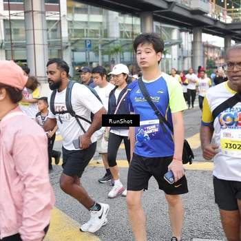 Runner Photo 4506890