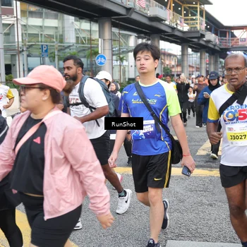 Runner Photo 4506897