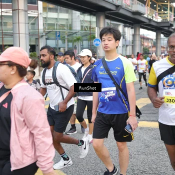 Runner Photo 4506920