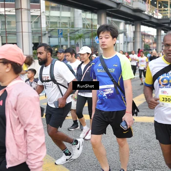 Runner Photo 4506928