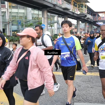 Runner Photo 4506943