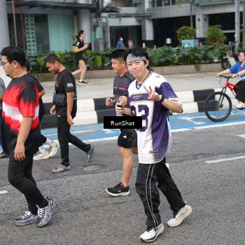 Runner Photo 4506995