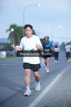 Runner Photo 4507096