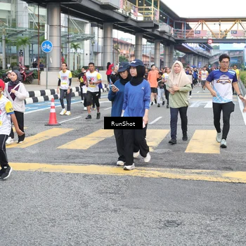 Runner Photo 4507142