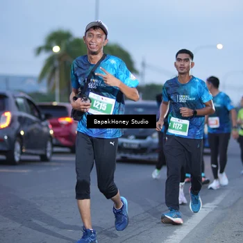 Runner Photo 4507385