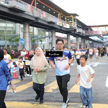 Runner Photo 4507401