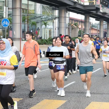 Runner Photo 4507419