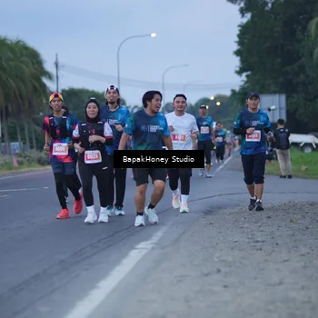 Runner Photo 4507501