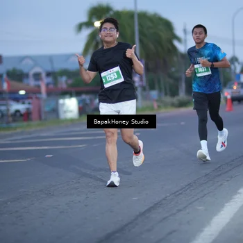 Runner Photo 4507517