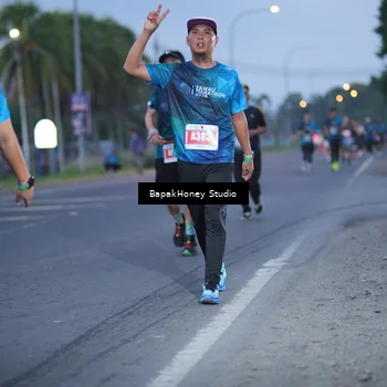 Runner Photo 4507602