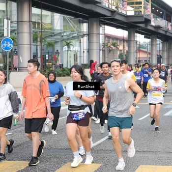 Runner Photo 4507607