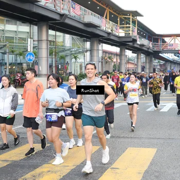 Runner Photo 4507624
