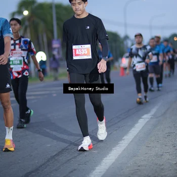 Runner Photo 4507651
