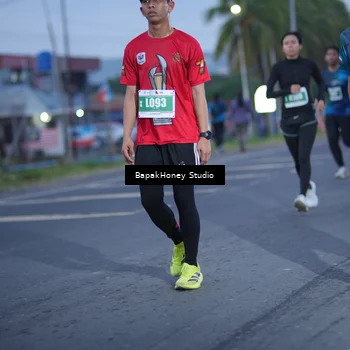 Runner Photo 4507655