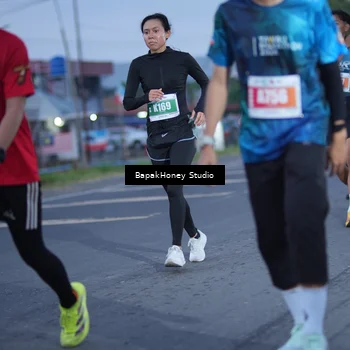 Runner Photo 4507660