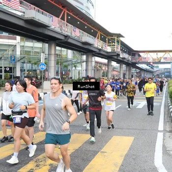 Runner Photo 4507672
