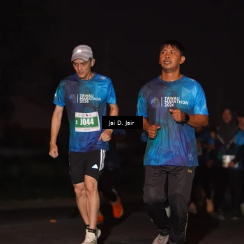 Runner Photo 4507689