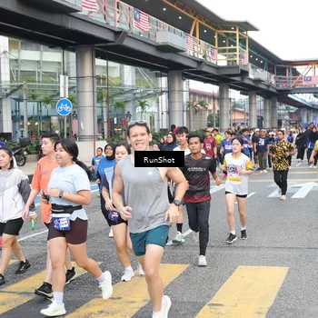 Runner Photo 4507724