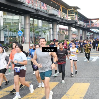 Runner Photo 4507733