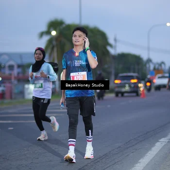 Runner Photo 4507750
